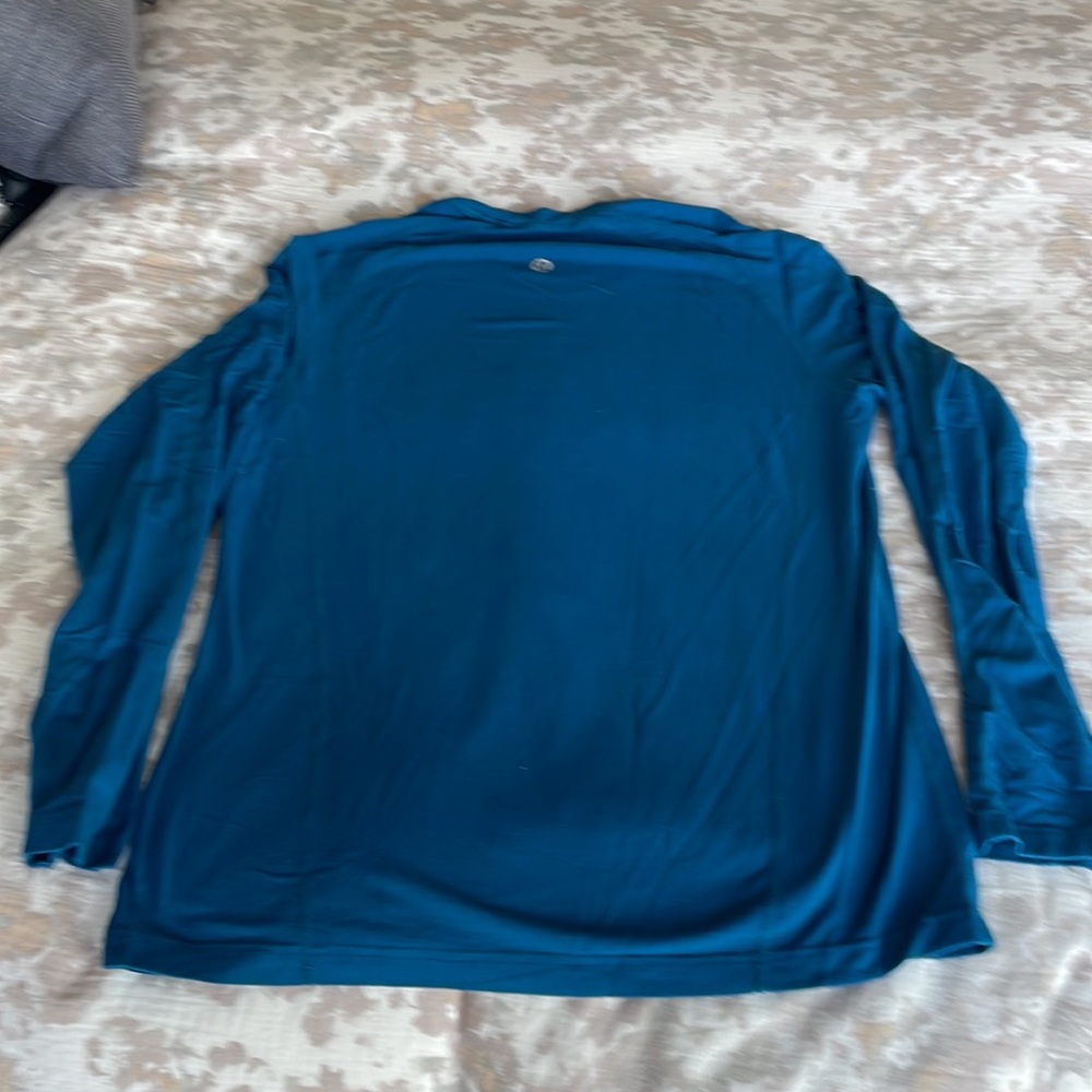 Lululemon - Picture 2 of 3